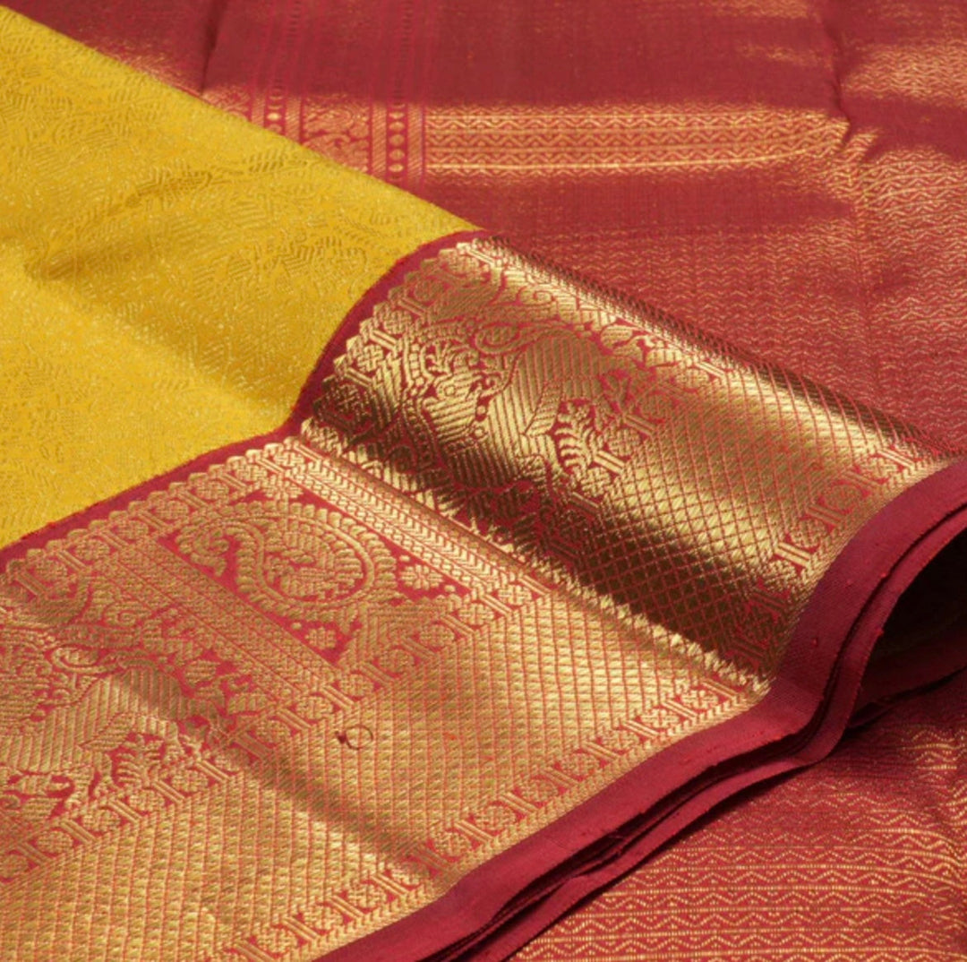 Why Brides Choose Early-Year Wedding Silk Sarees Over Peak