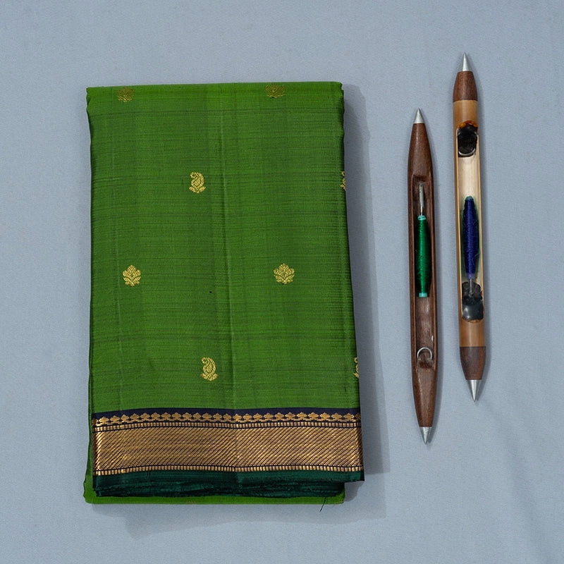 Hayagrivas Handloom Leaf Green Kanjivaram Silk Saree with Navy Blue Border KBF512F2-4