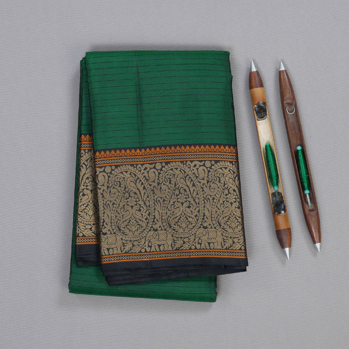 Hayagrivas Bottle Green Kanjivaram Silk Saree with Black Border BBD1017J6-4