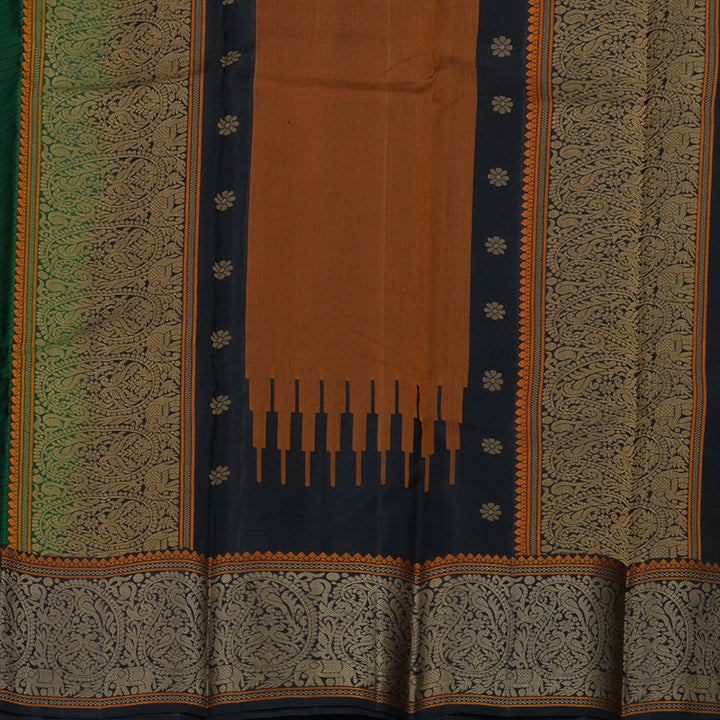 Hayagrivas Bottle Green Kanjivaram Silk Saree with Black Border BBD1017J6-4