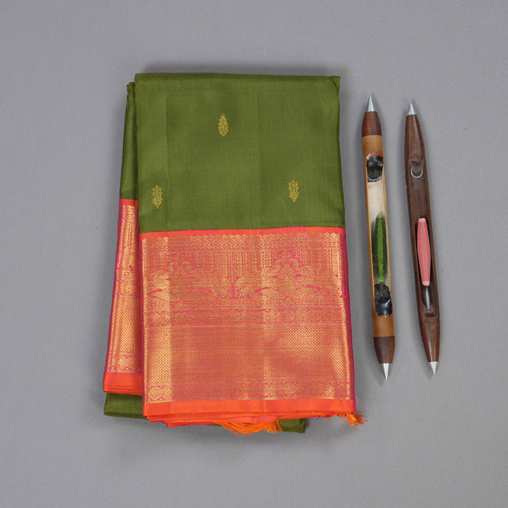 Hayagrivas Dark Leaf Green Handloom Kanjivaram Silk Saree with Orangish Pink Border BBD1064K6-1