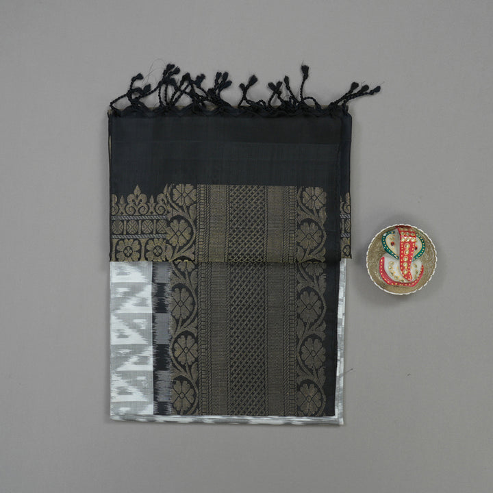 Hayagrivas Handloom White & Grey Ikkat Soft Silk Saree with Black Border BBD1131K4-2