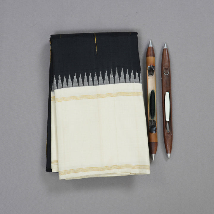 Hayagrivas Black Handloom Kanjivaram Silk Saree with Half White Border BBD1167K9-1