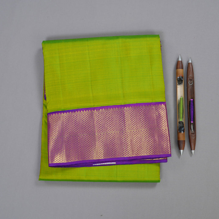 Hayagrivas Fluorescent Green Handloom Kanjivaram Ten Yards Silk Saree BBD1168K10-4