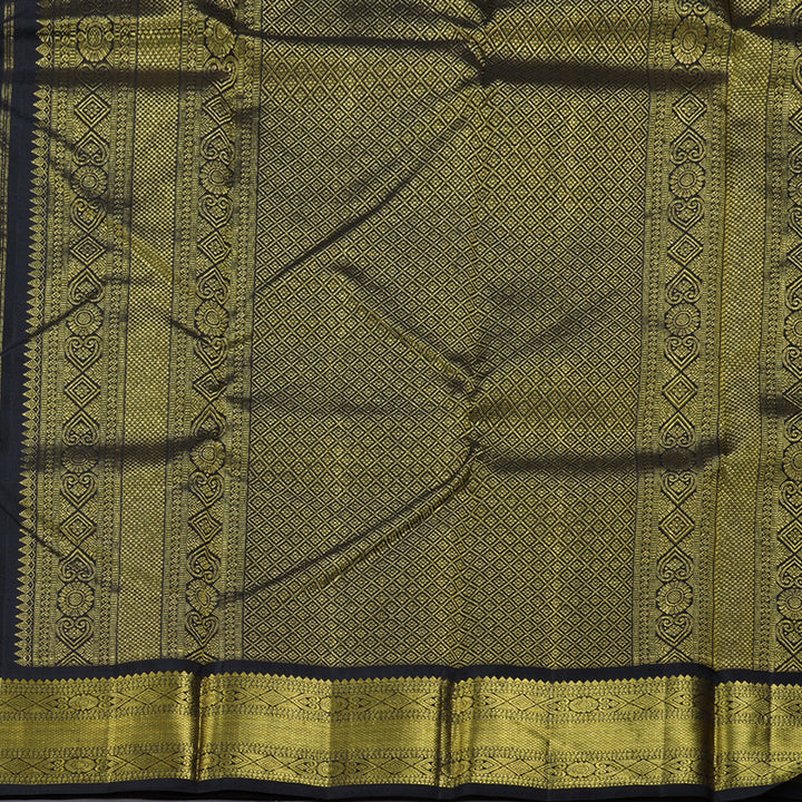 Hayagrivas Fluorescent Green Handloom Kanjivaram Silk Saree with Black Border BBD1316L9-3