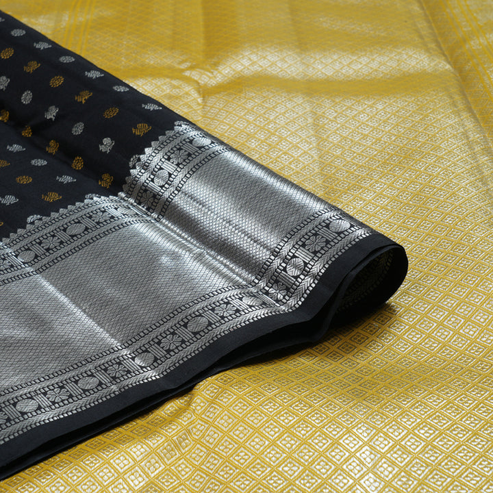 Hayagrivas Black Handloom Kanjivaram Silk Saree BBD1327L5-1