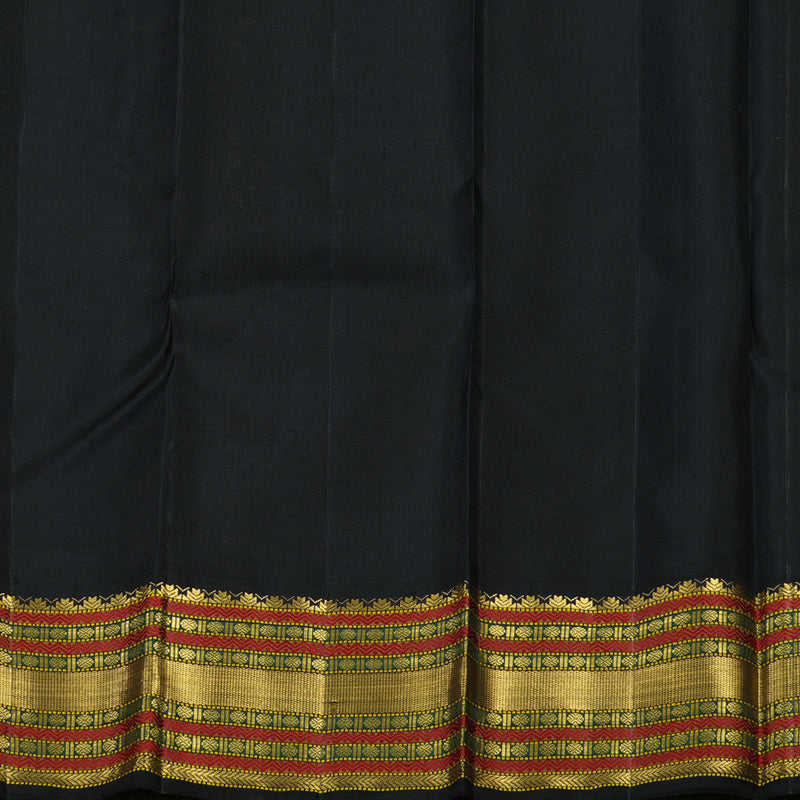 Hayagrivas Handloom Cream Kanjivaram Silk Saree with Black Border BBD1332L3-1