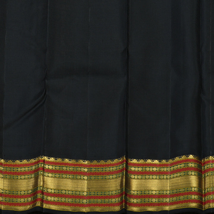 Hayagrivas Handloom Cream Kanjivaram Silk Saree with Black Border BBD1332L3-1