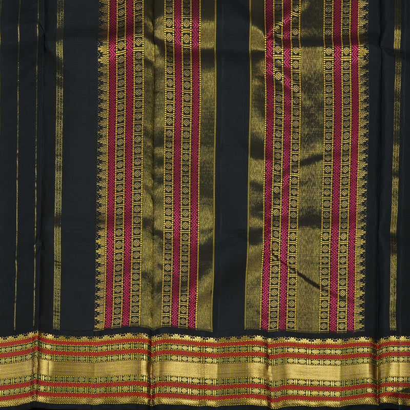 Hayagrivas Handloom Cream Kanjivaram Silk Saree with Black Border BBD1332L3-1