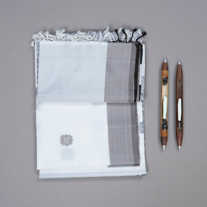 Hayagrivas White Handloom Soft Silk Saree with Dark Grey Border BBD1434L2-2