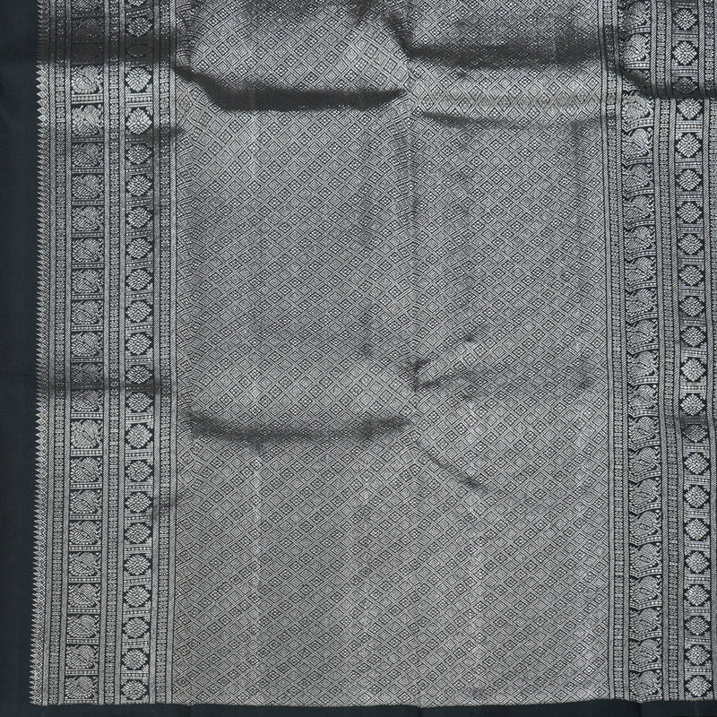 Hayagrivas Black and White Muted Checks Handloom Kanjivaram Silk Saree with Black Border BBD1471L5-1