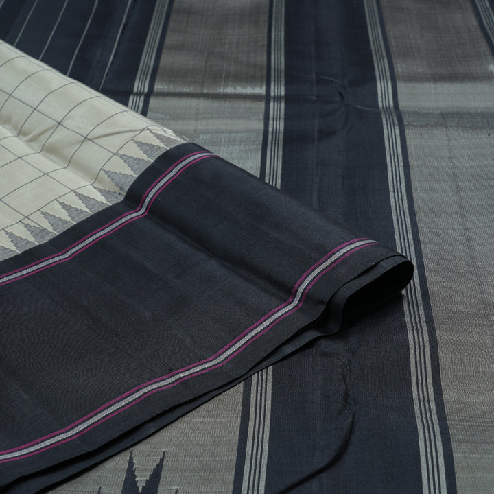 Hayagrivas Light Silver Grey Handloom Kanjivaram Silk Saree with Black Border BBD409F4-3