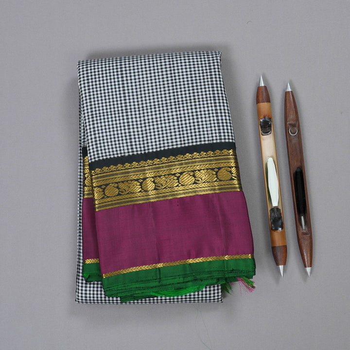 Hayagrivas Black & White Checks Saree BBD578G12-1