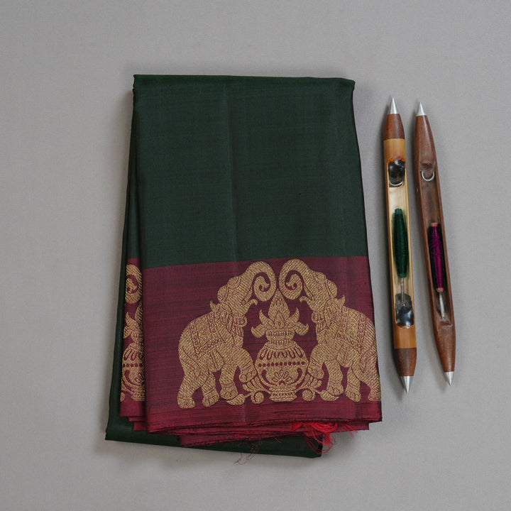 Hayagrivas Dark Green Handloom Kanjivaram Silk Saree with Dark Maroon Border BBD810I2-1