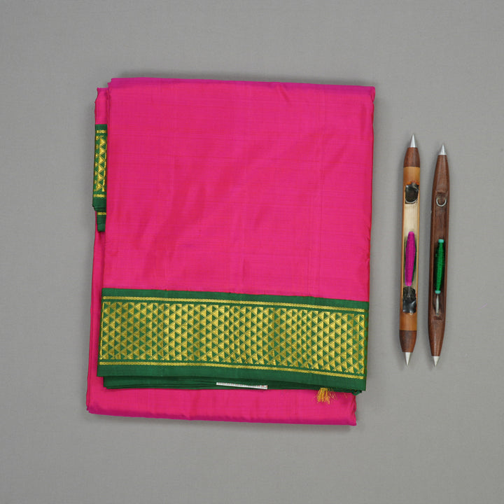 Hayagrivas Handloom Rani Pink Ten Yards Kanjivaram Silk Saree with Dark Green Border BBD944J1-8