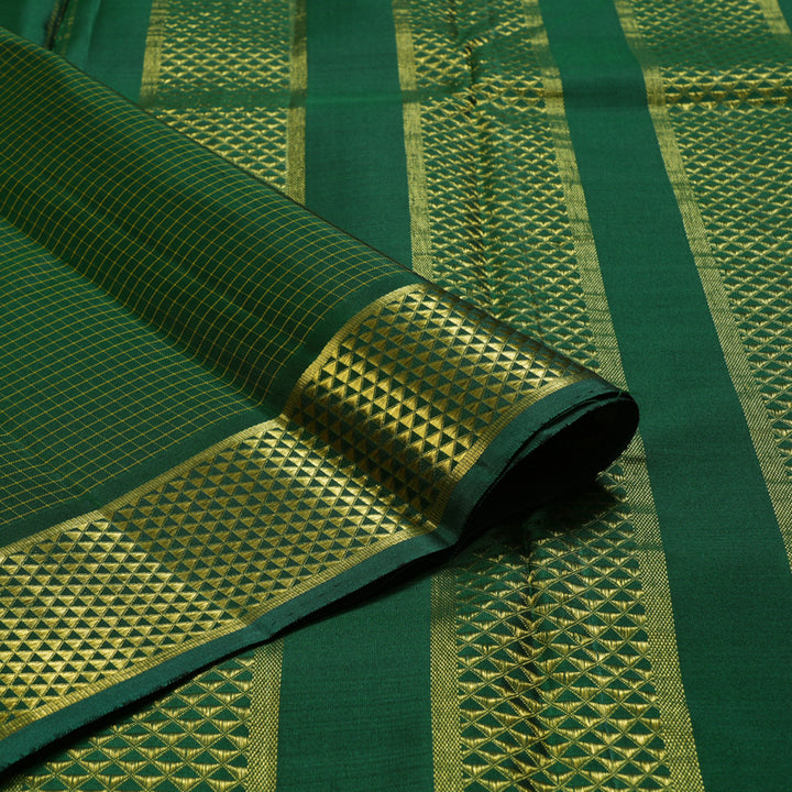 Hayagrivas Handloom Kanjivaram Silk Saree in Regal Deep Green Color BBD947J11-2