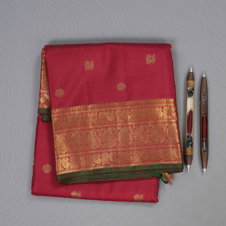 Hayagrivas Maroon Handloom Kanjivaram Ten Yards Silk Saree with Green Edging Border BD335-SBS