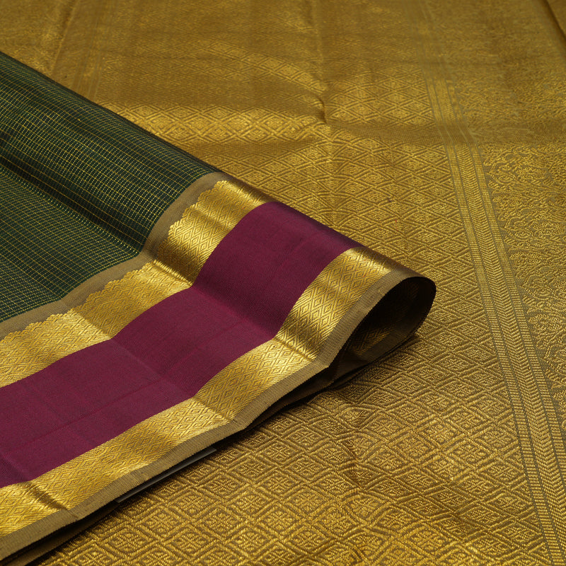 Hayagrivas Handloom Karum Pachai Kanjivaram Silk Saree with Wine border BE595-SBS