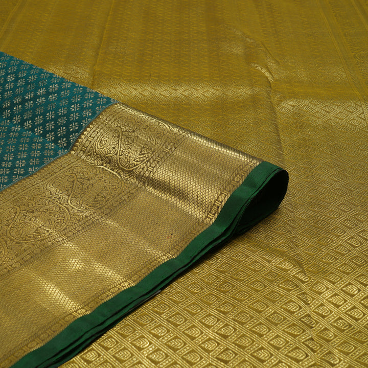 Hayagrivas Handloom Peacock Green Kanjivaram Silk Saree with Mehandi Green Border BE809-SBS