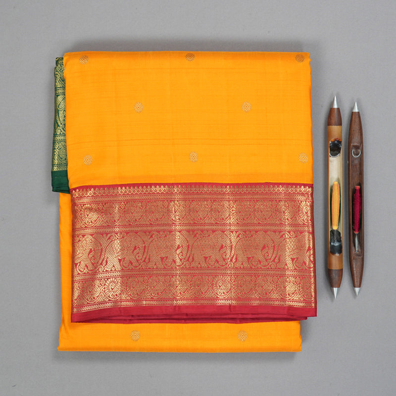 Hayagrivas Handloom Mambazham Orange Ten Yards Silk Saree with Ganga Jamuna Border BF131-SBS
