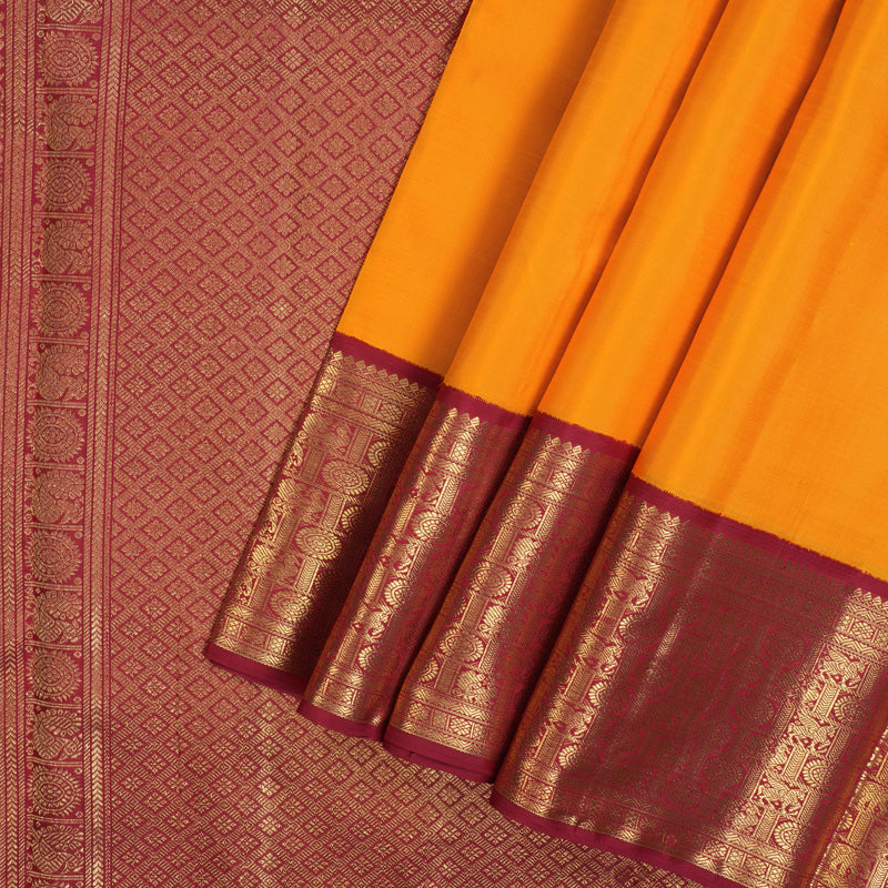 Hayagrivas Mambazham Orange Handloom Ten Yards Silk Saree with Ganga Jamuna Border BF33-SBS