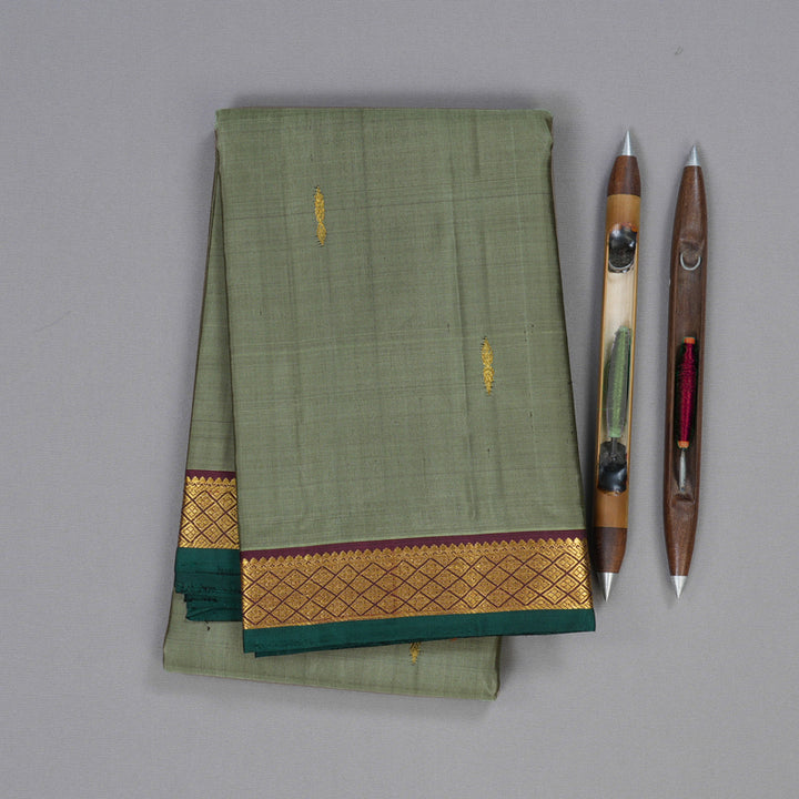 Hayagrivas Pastel Green Handloom Kanjivaram Silk Saree with Wine Maroon Border HBD4130L1-5