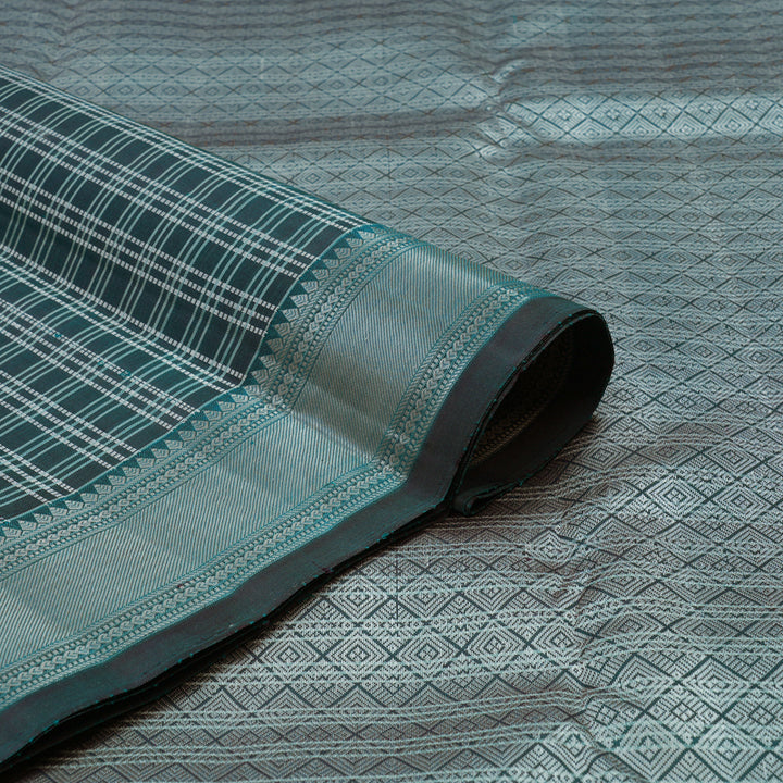 Hayagrivas Handloom Peacock Green Kanjivaram Silk Saree HBE1040L1-1