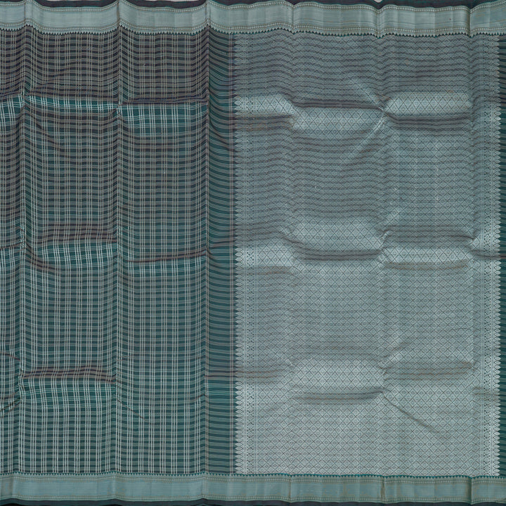 Hayagrivas Handloom Peacock Green Kanjivaram Silk Saree HBE1040L1-1