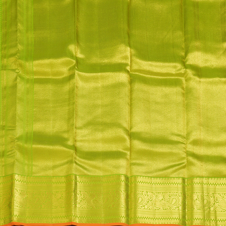 Hayagrivas Handloom Parrot Green Kanjivaram Silk Saree HBE1490C1-3