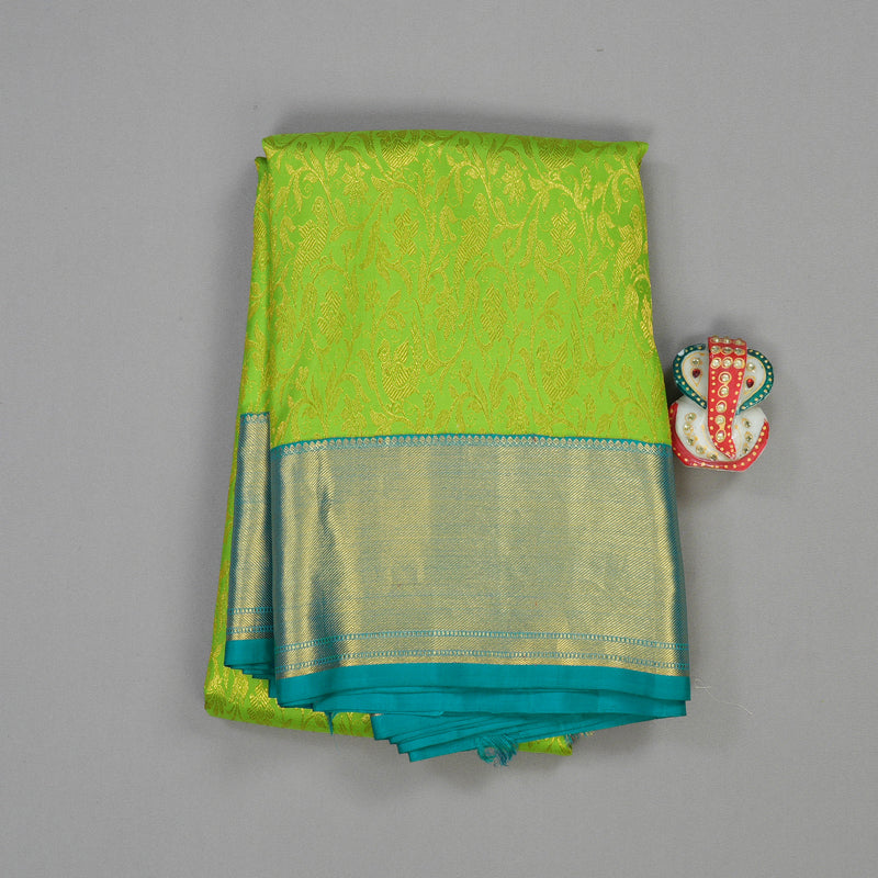 Hayagrivas Handloom Kanjivaram Silk Saree in Refreshing Fluorescent Green HBE156E17-1