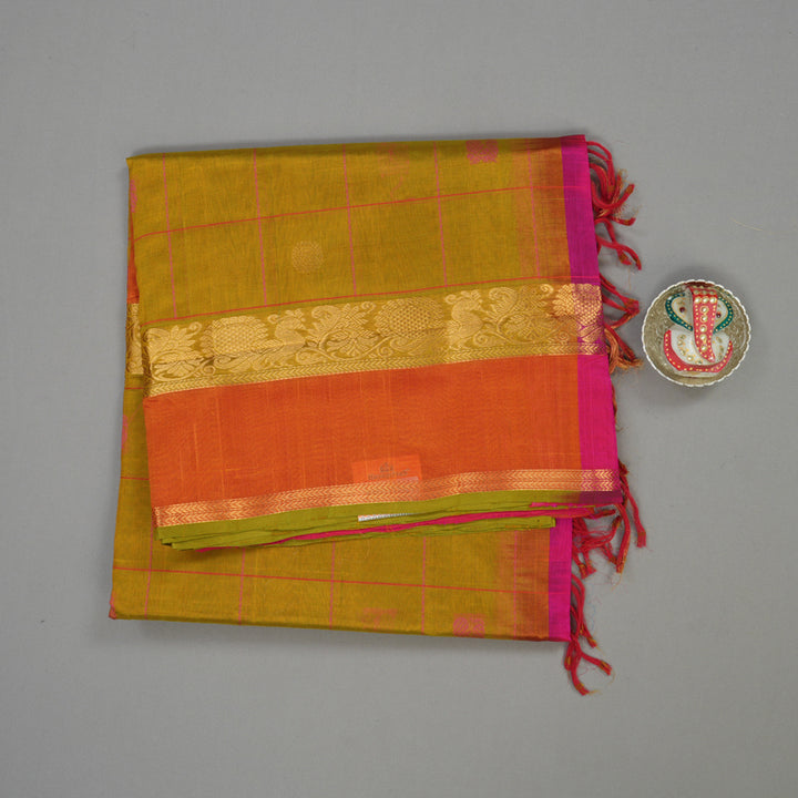 Hayagrivas Sampanga Green Pure Silk Cotton Saree with Dual Toned Pink contrast HBE527H11-3