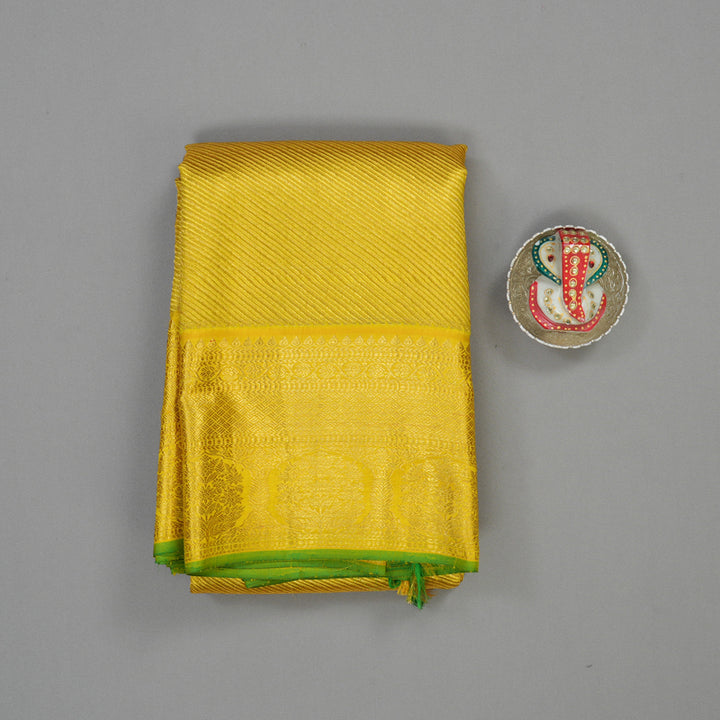 Hayagrivas Handloom Yellow Kanjivaram Silk Saree HBE924K6-2