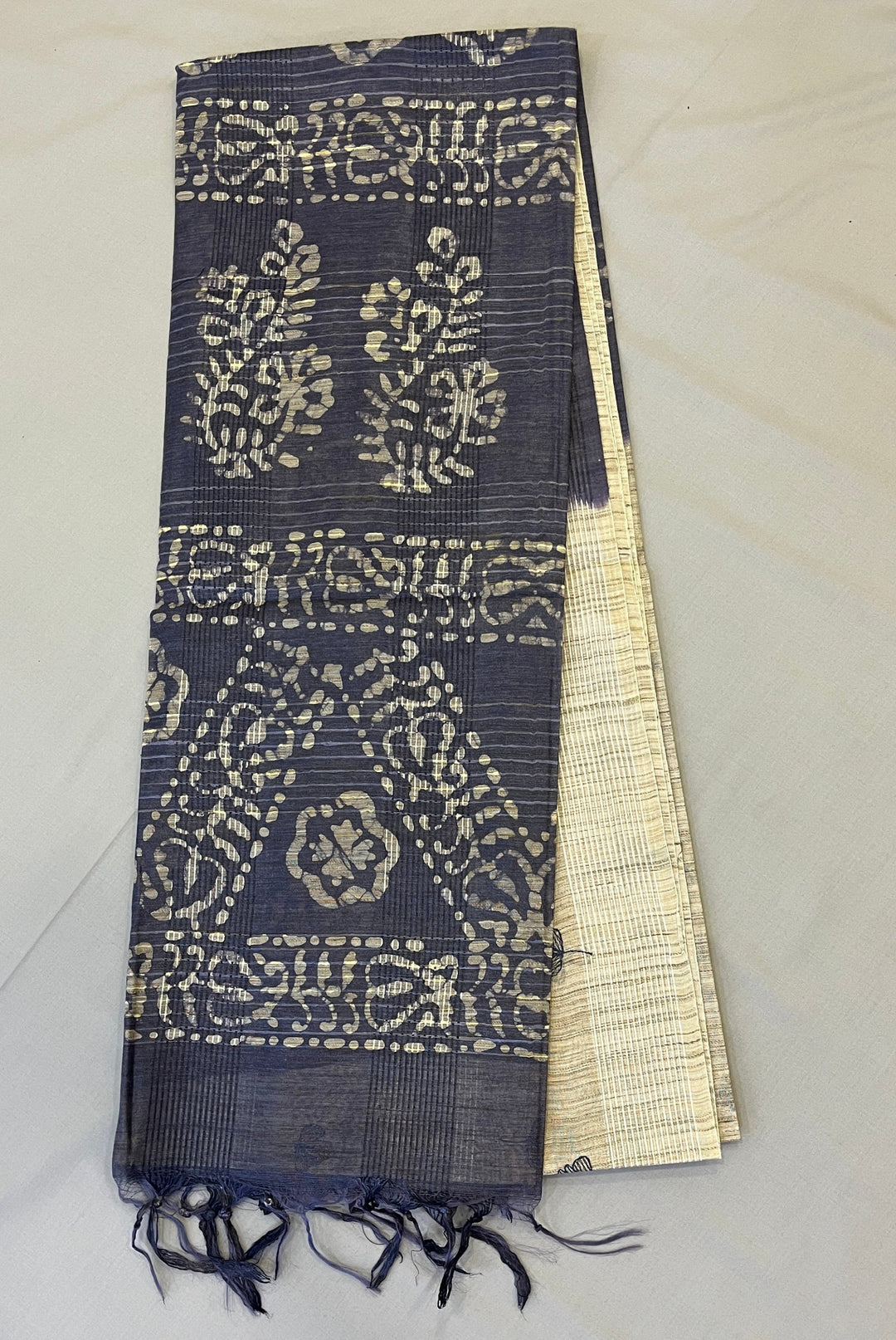 Hayagrivas Beige Semi Tussar Saree SSCBF68E8-3