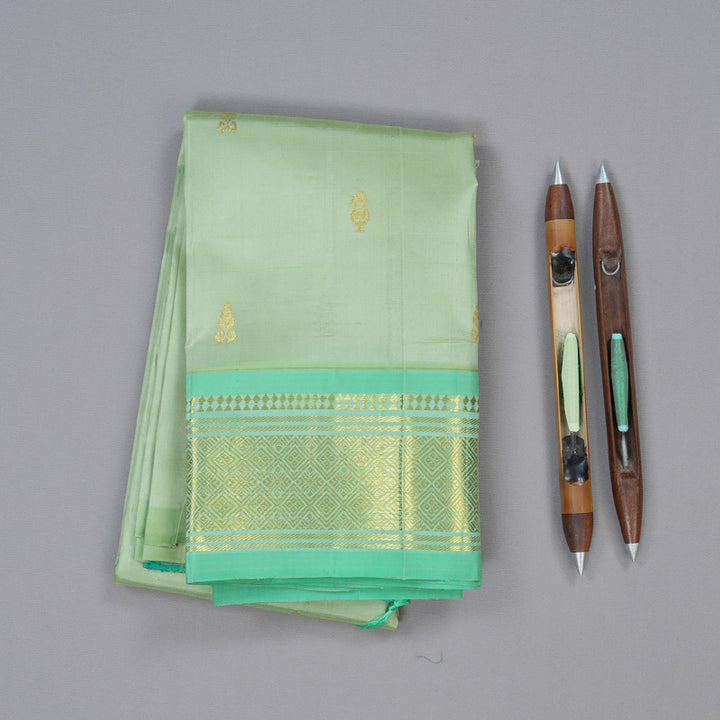 Hayagrivas Light Elaichi Green Handloom Kanjivaram Silk Saree with Sea Green Border KBD1515A2-17