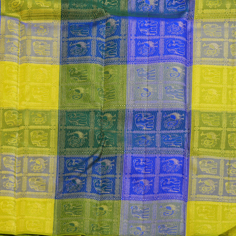 Hayagrivas Hlaf White Handloom Kanjivaram Silk Saree KBD1533A10-1