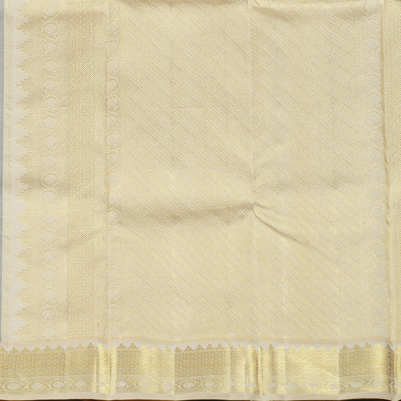 Hayagrivas Handloom Kanjivaram Silk Saree in Lush Bottle Green KBD1542A1-1