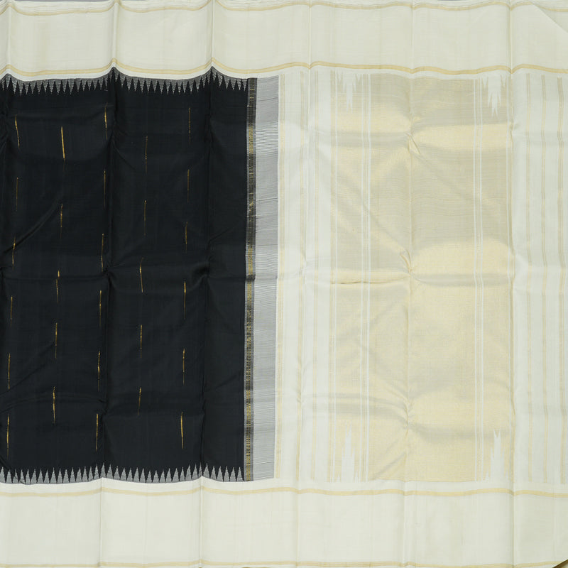 Hayagrivas Handloom Black Kanjivaram Silk Saree with Milk White Border KBD1560A4-6