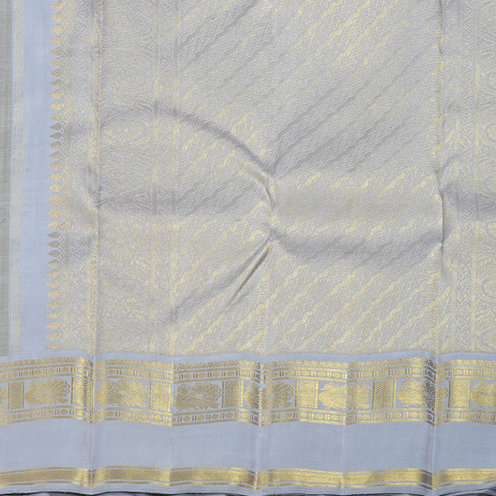 Hayagrivas Mehendi Green Handloom Kanjivaram Silk Saree with Silver Grey Border KBD1561A1-10