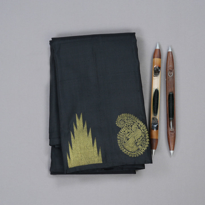 Hayagrivas Stunning Black Handloom Kanjivaram Silk Saree KBD1599A4-3
