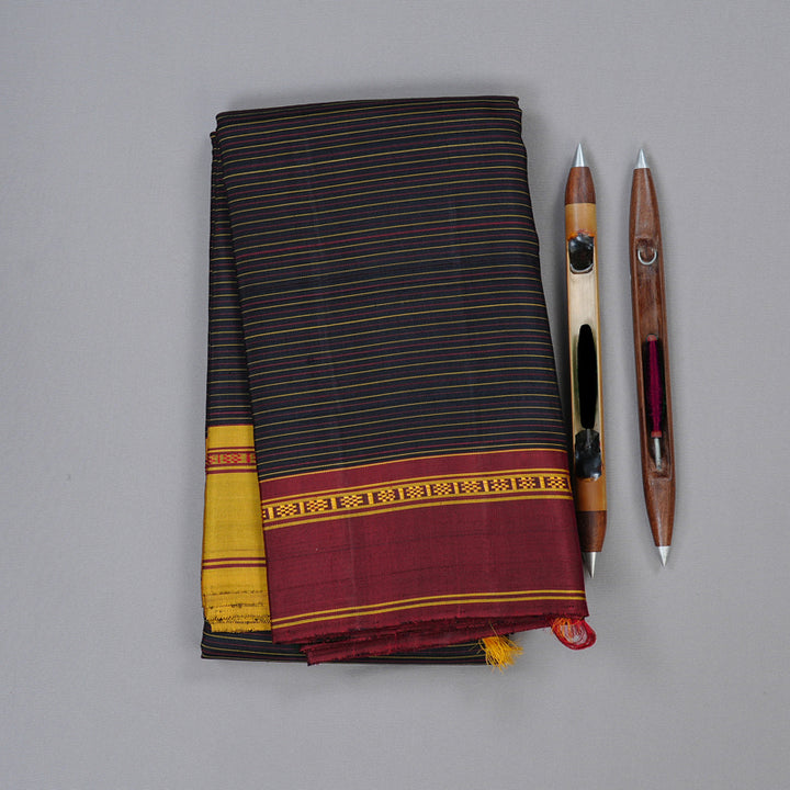 Hayagrivas Black Handloom Kanjivaram Silk Saree with Ganga Jamuna (Maroon And Fenugreek) Border KBD1675A1-1