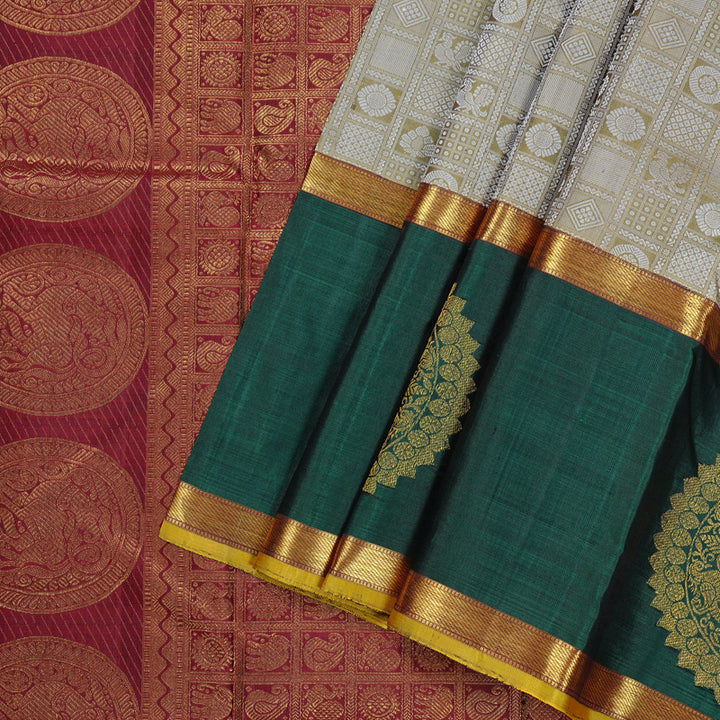 Hayagrivas Beige Handloom Kanjivaram Silk Saree with Bottle Green Border KBD1691A4-1