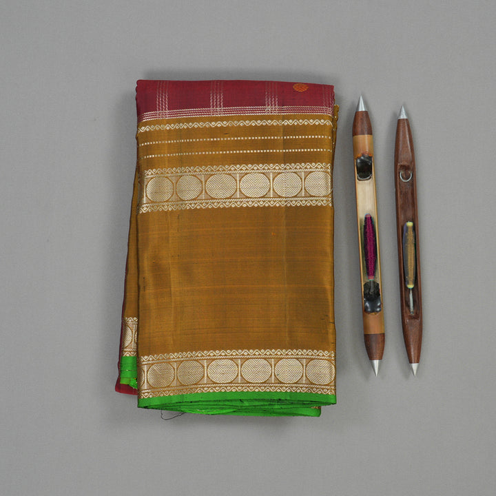 Hayagrivas Handloom Araku Maroon Kanjivaram Silk Saree with Metallic Gold Border KBD1745A3-5
