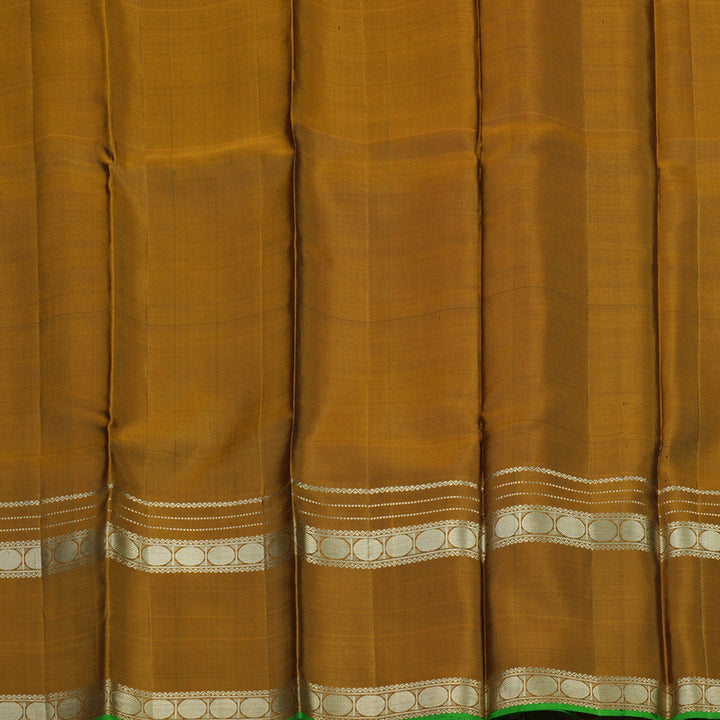 Hayagrivas Handloom Araku Maroon Kanjivaram Silk Saree with Metallic Gold Border KBD1745A3-5