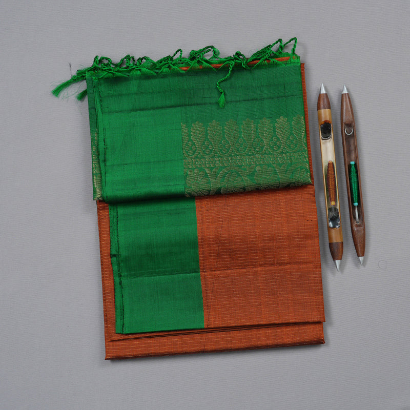 Hayagrivas Burnt Orange Handloom Soft Silk Saree with Dark Green Border KBD1767A5-3