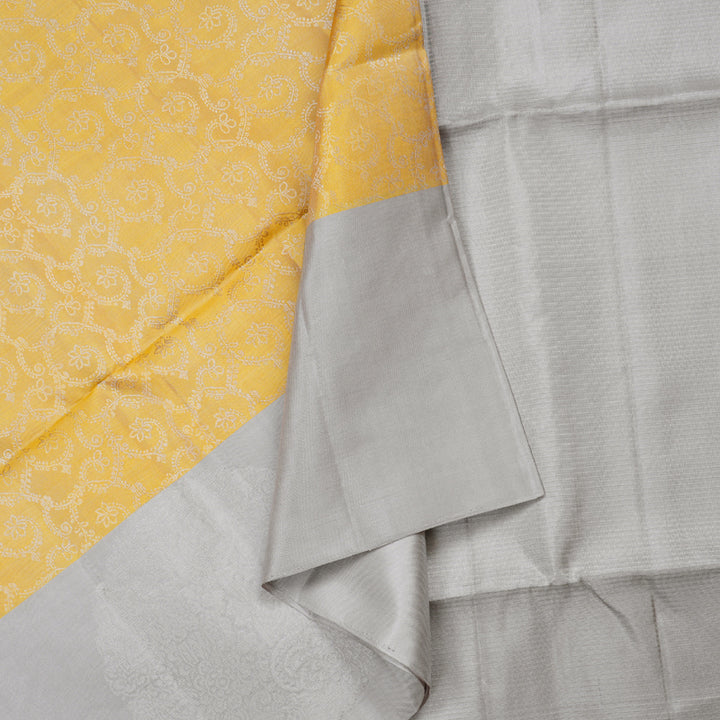 Hayagrivas Mild Yellow Handloom Soft Silk Saree with Silver Grey Border KBD1776A6-2