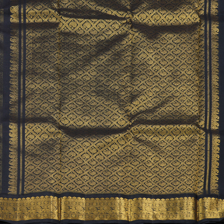 Hayagrivas Orangish Pink Handloom Kanjivaram Silk Saree with Black Border KBD1807B3-3