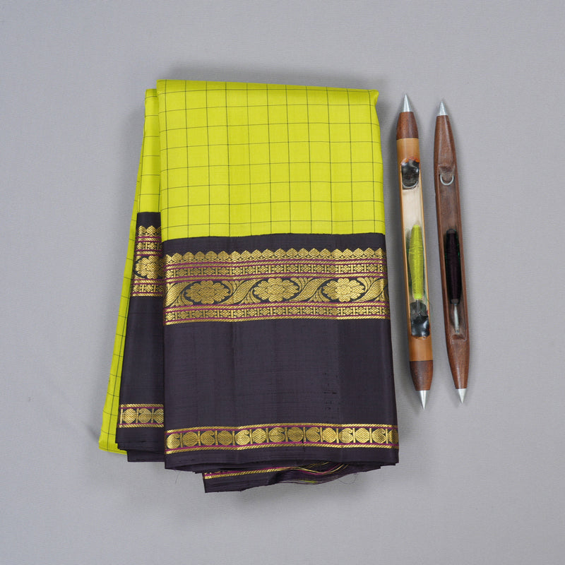 Hayagrivas Handloom Kanjivaram Silk Saree in Vibrant Lemon Green KBD1935B1-2