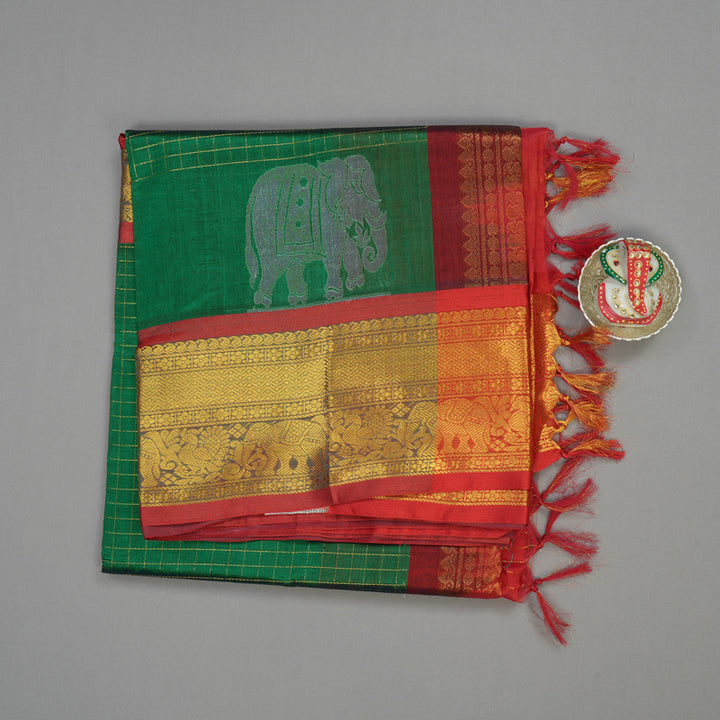 Hayagrivas Handloom Bottle Green Pure Silk Cotton Saree with Red Border KBD1951B4-2