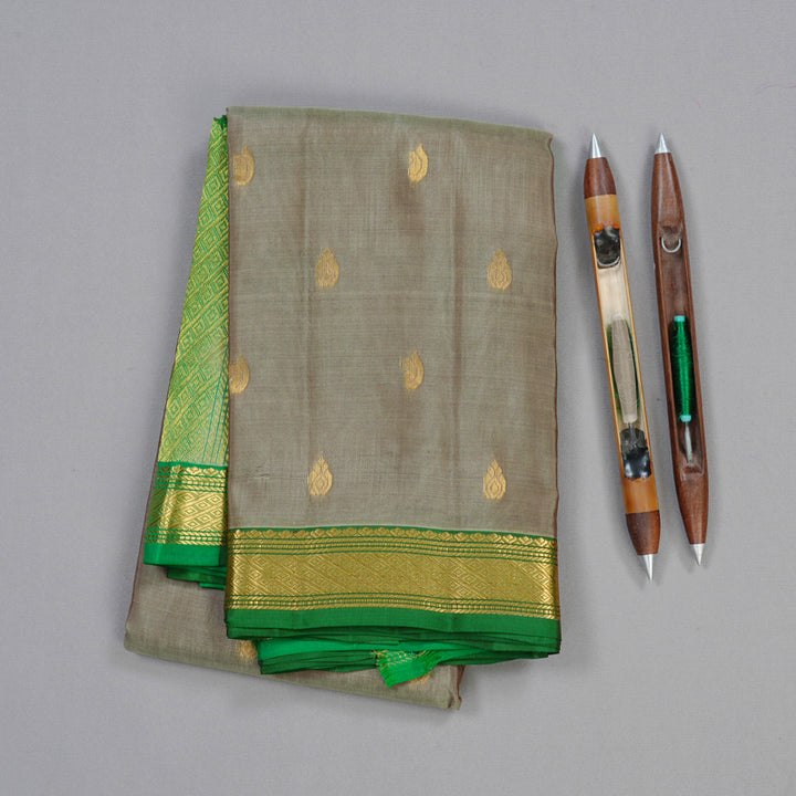 Hayagrivas Beige Handloom Kanjivaram Silk Saree with Green Border KBD1972B3-16