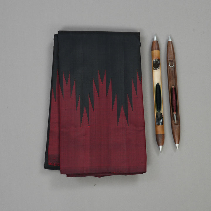 Hayagrivas Black Handloom Kanjivaram Silk Saree with Dark Maroon Border KBD1990B3-3